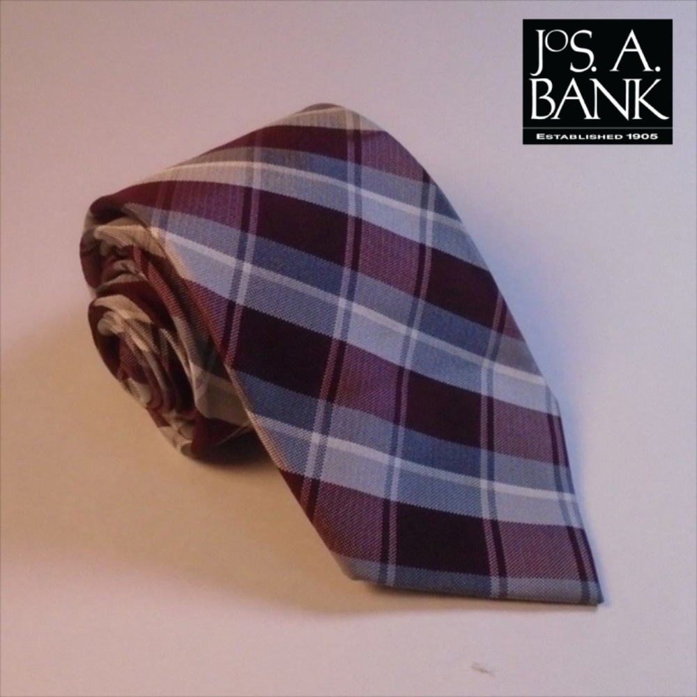 Jos A Bank Plaid Necktie 100% Silk Classic 60"x3"